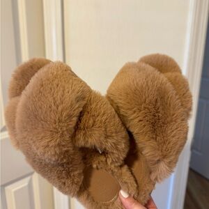 Cozy Brown Faux Fur Slippers